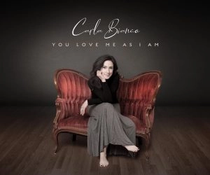 Download Mp3: Carla Bianco - You Love Me As I Am